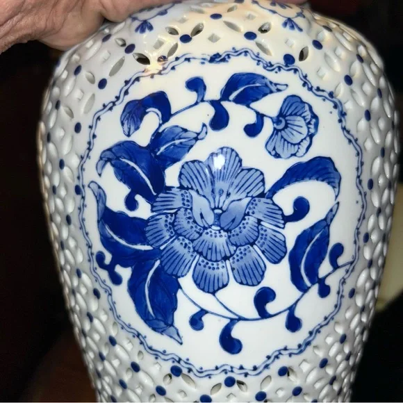 Nantucket Blue and White Pierced Vase. - Picture 2 of 5